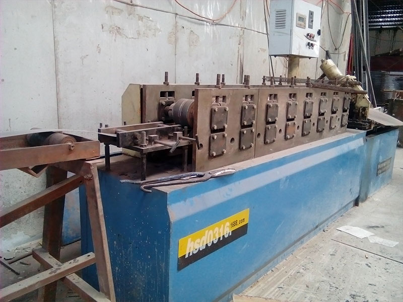 加強(qiáng)筋自動(dòng)滾軋線(xiàn)